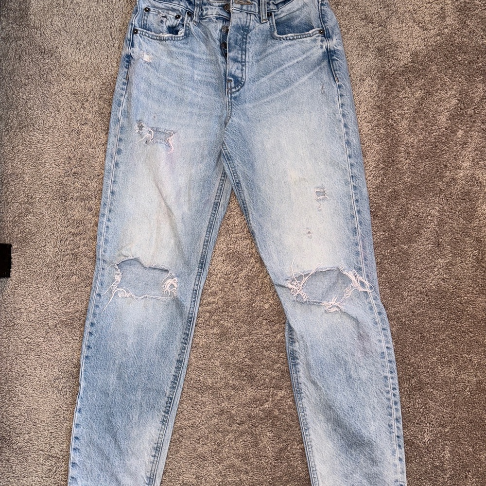 Zara button fly high waisted Light Blue denim distressed straight leg Jeans